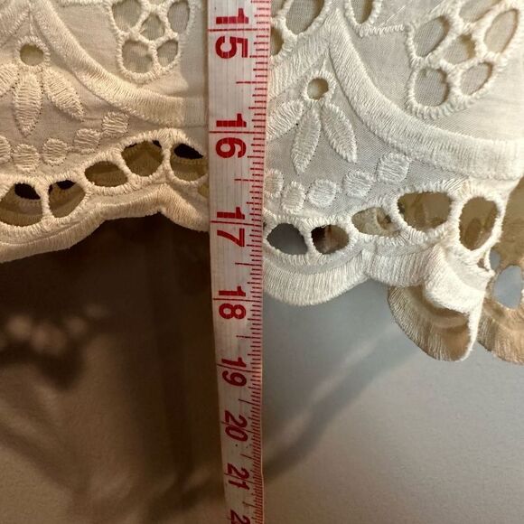 Eyelet Ivory Shorts H&M 12 - Picture 6 of 8